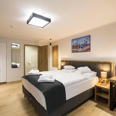 ベッド・アンド・ブレックファスト Aura シフィノウイシチェ