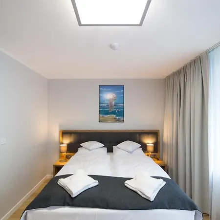 Aura * シフィノウイシチェ