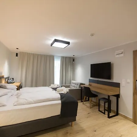 Aura シフィノウイシチェ