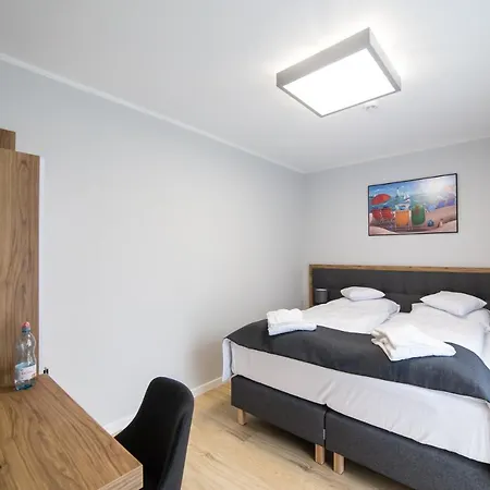 Aura Bed & Breakfast *