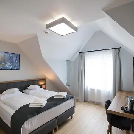 Bed & Breakfast Aura *